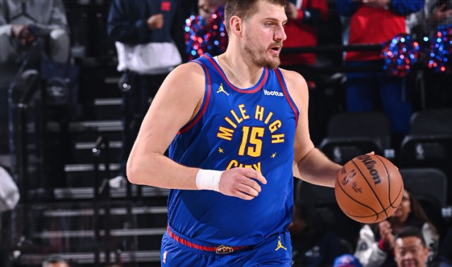 开云app-约基奇35+13+9！森林狼逆转掘金升西部第四 华子21+6穆雷25分